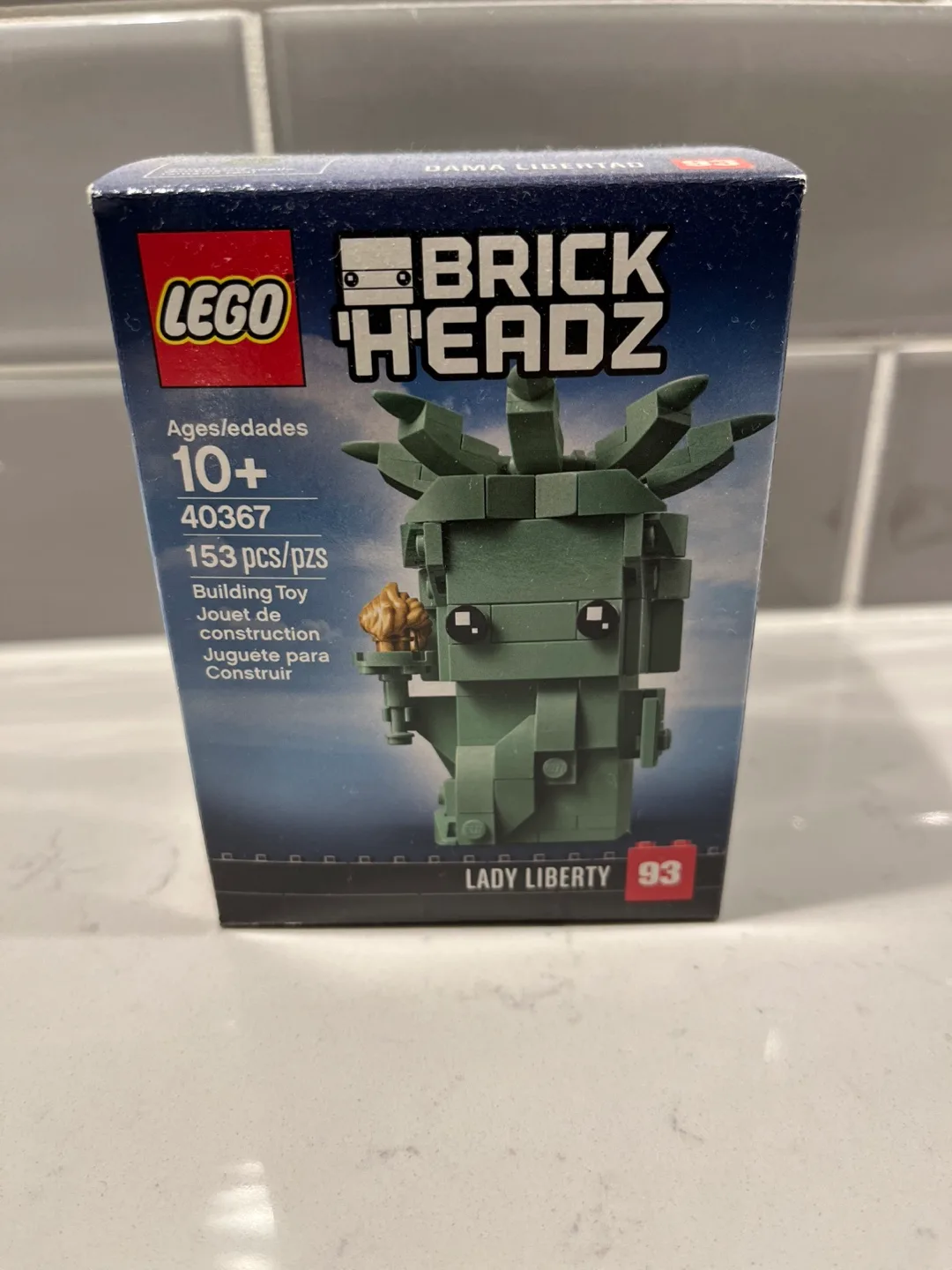 LEGO Brickheadz 40367 Lady Liberty thumbnail