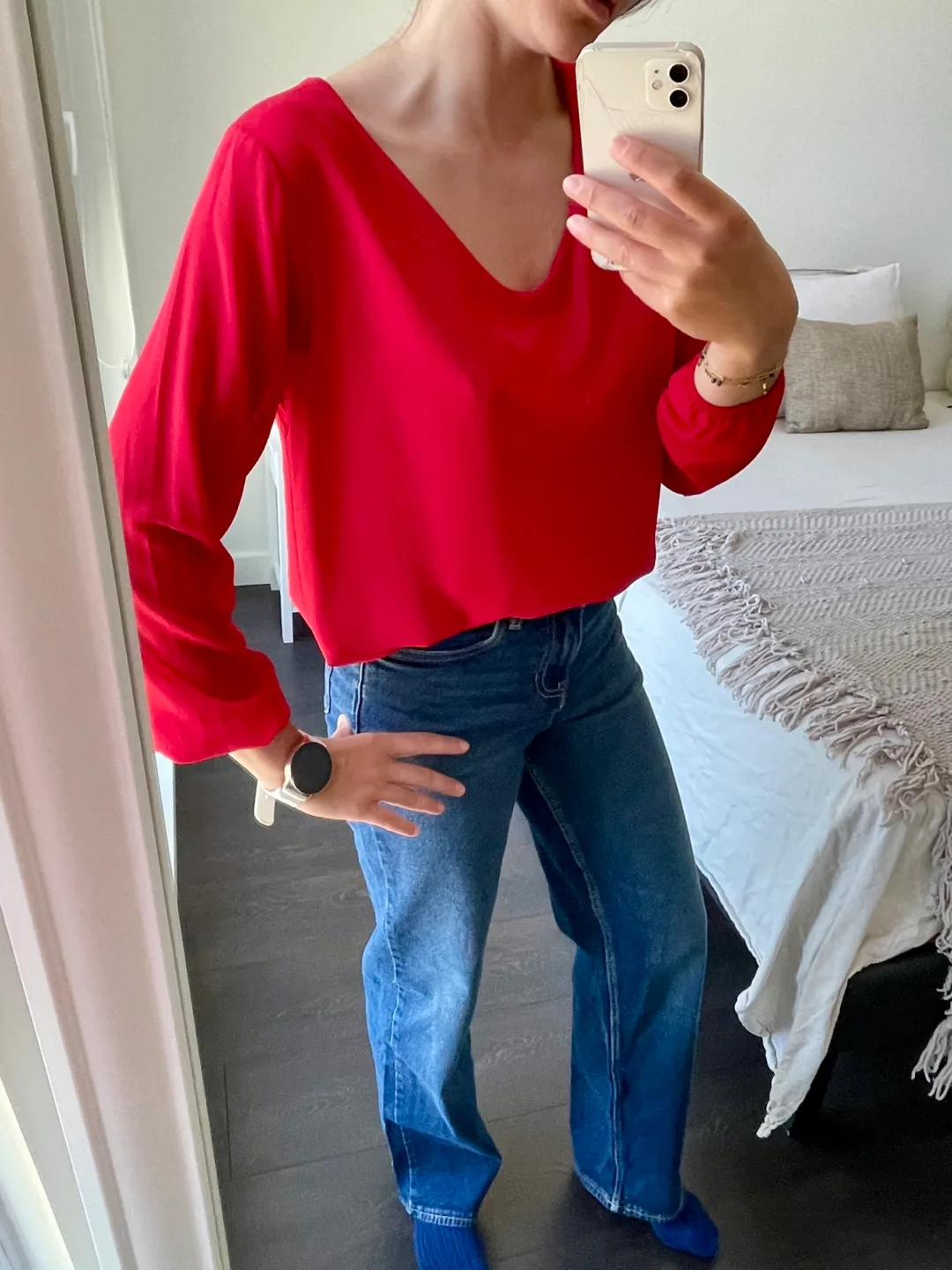 Women’s clothes : blouse thumbnail