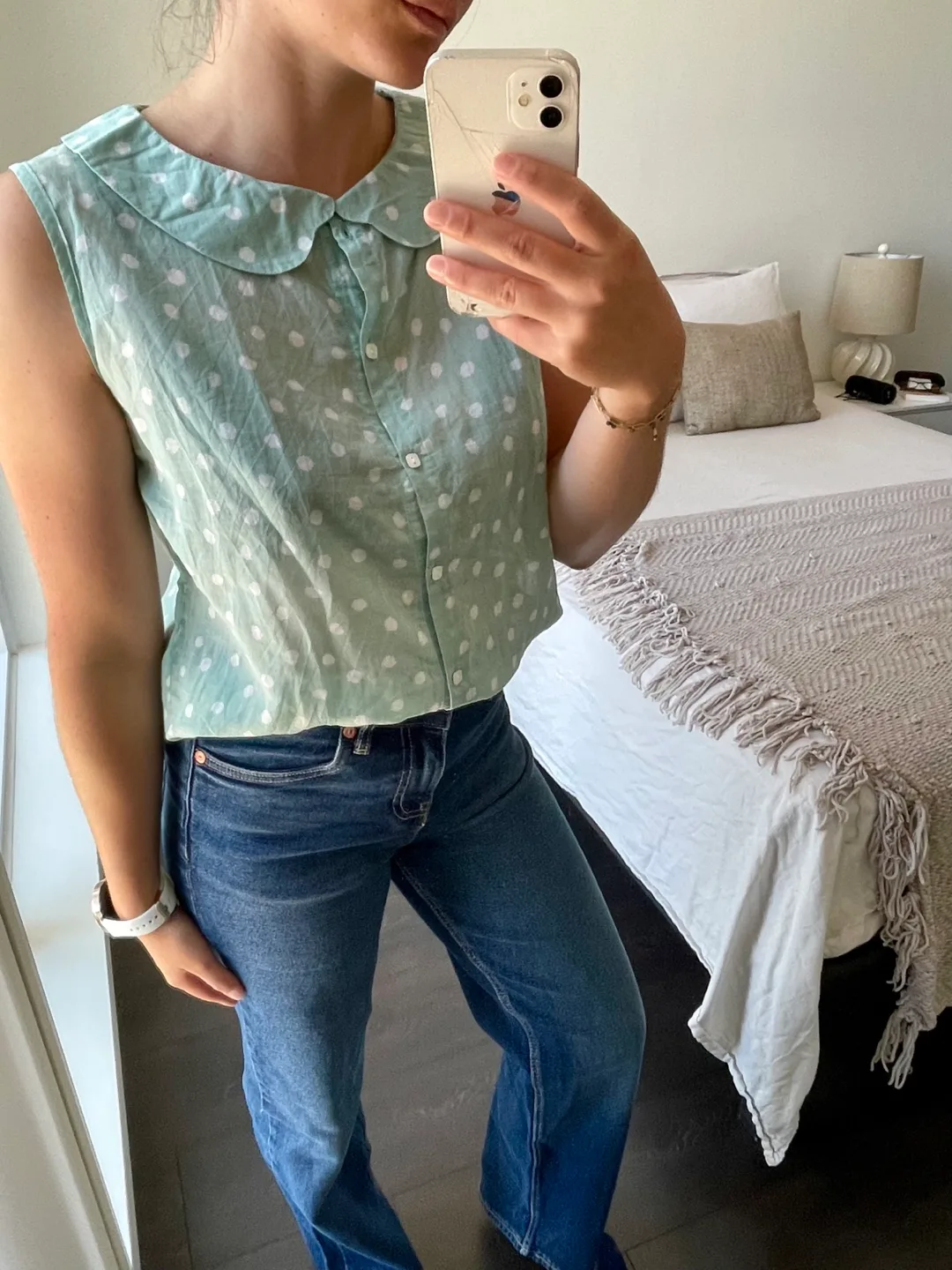 Women’s clothes : blouse thumbnail
