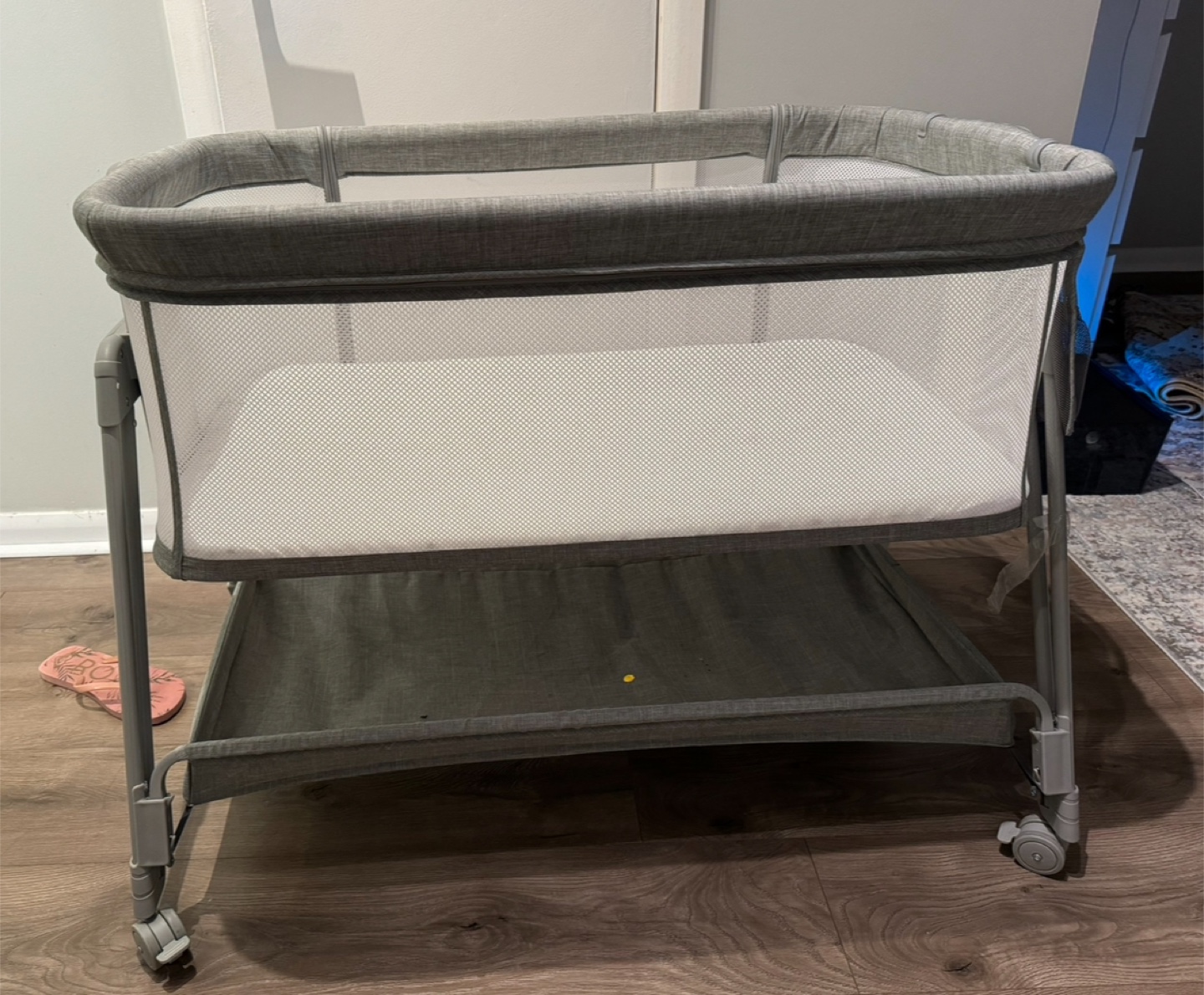 Grey Baby Bassinet high quality - photo 3