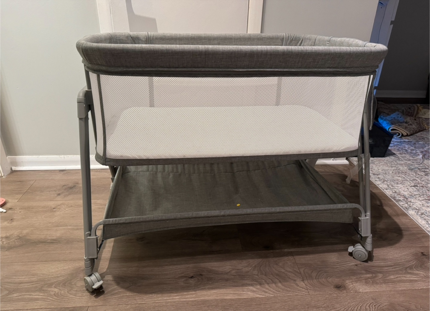 Grey Baby Bassinet high quality