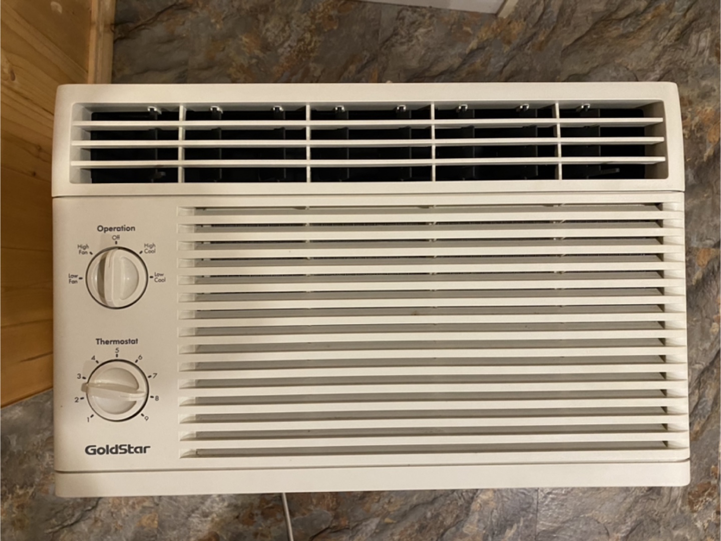 GoldStar Window Air Conditioner