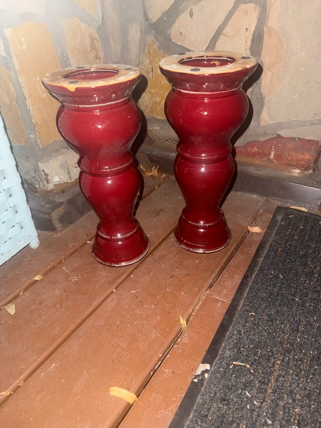 Pair of Decorative Urn Planters - Red image indicator(2)