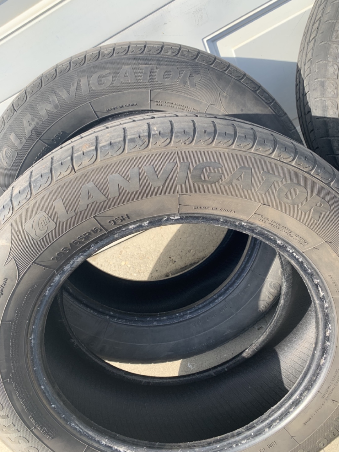 Set of 4 Lanvigator Catcher Tires 205/65R16 - photo 2