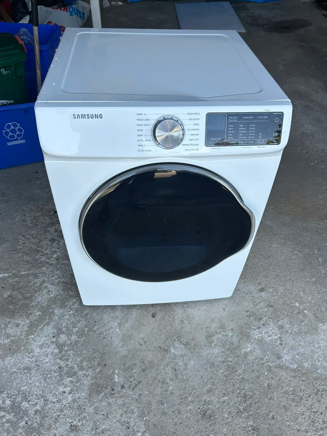 Samsung DVE22N6850W Front Load Electric Dryer, 4.0 cu.ft thumbnail