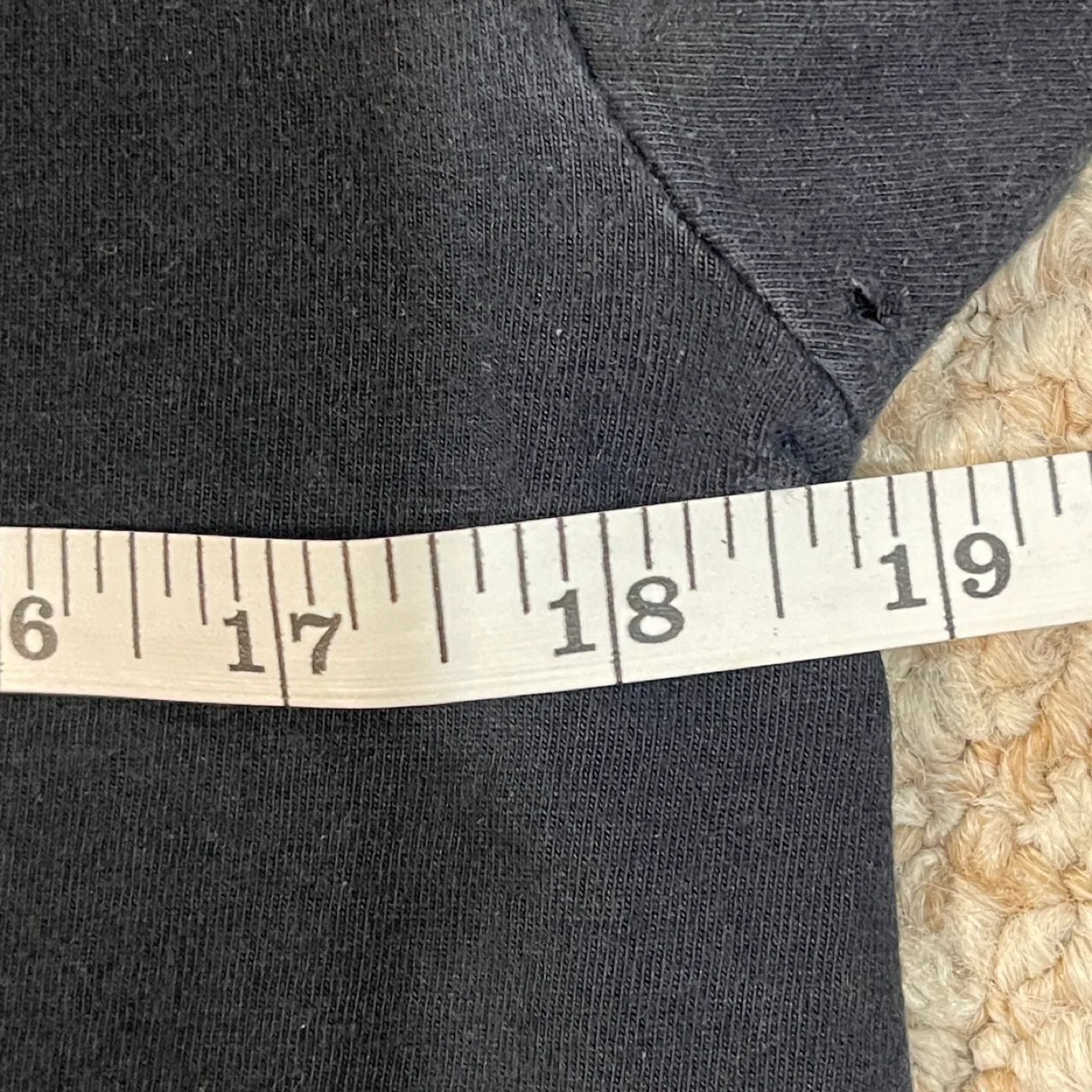 The Beatles Gildan Premium Cotton T-Shirt - Size L image indicator(5)