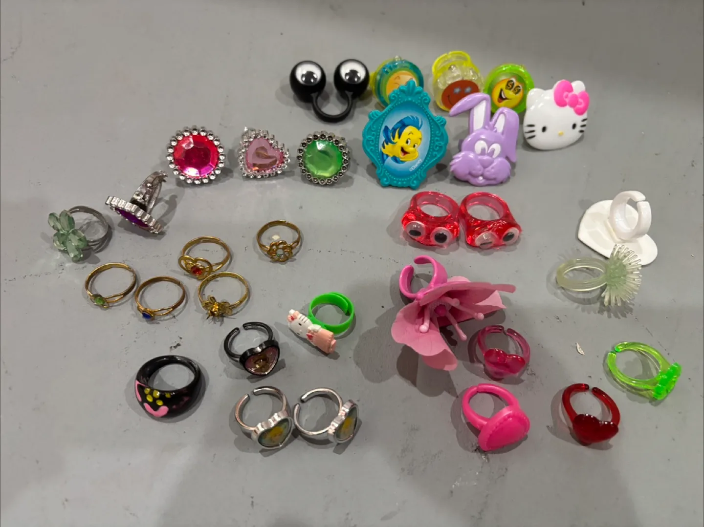 Kids Assorted Rings thumbnail