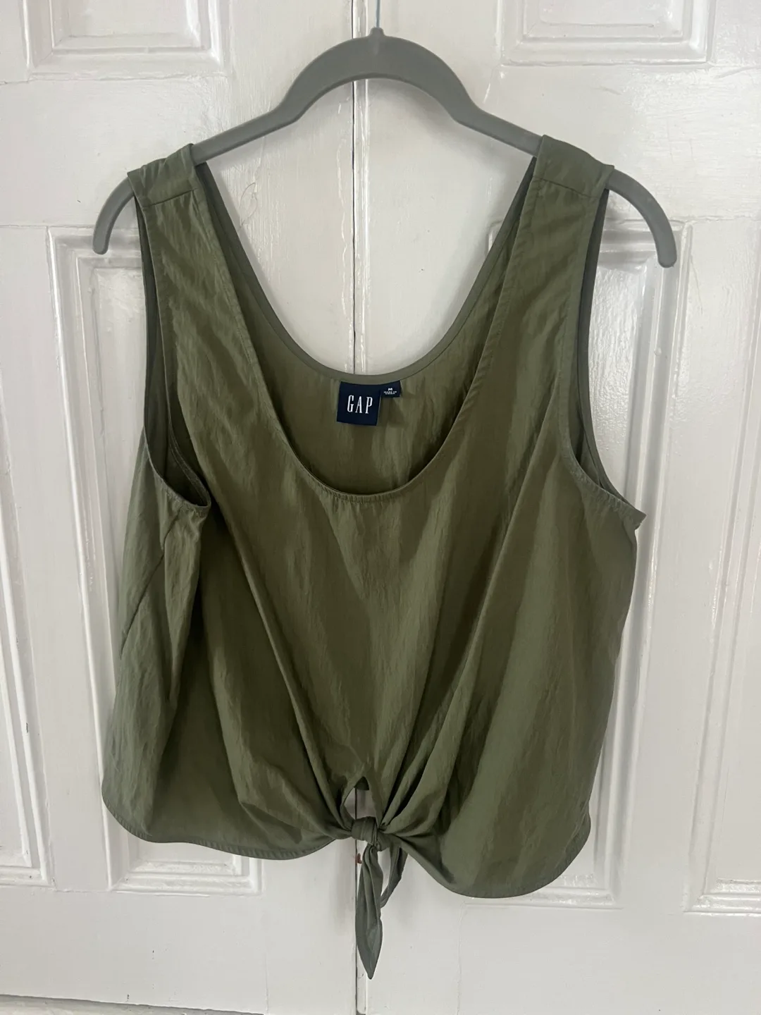 GAP Tank Tops, Sizes M and LP thumbnail