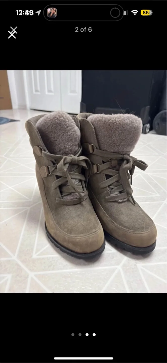 UGG Wedge Boots, Size 7 thumbnail