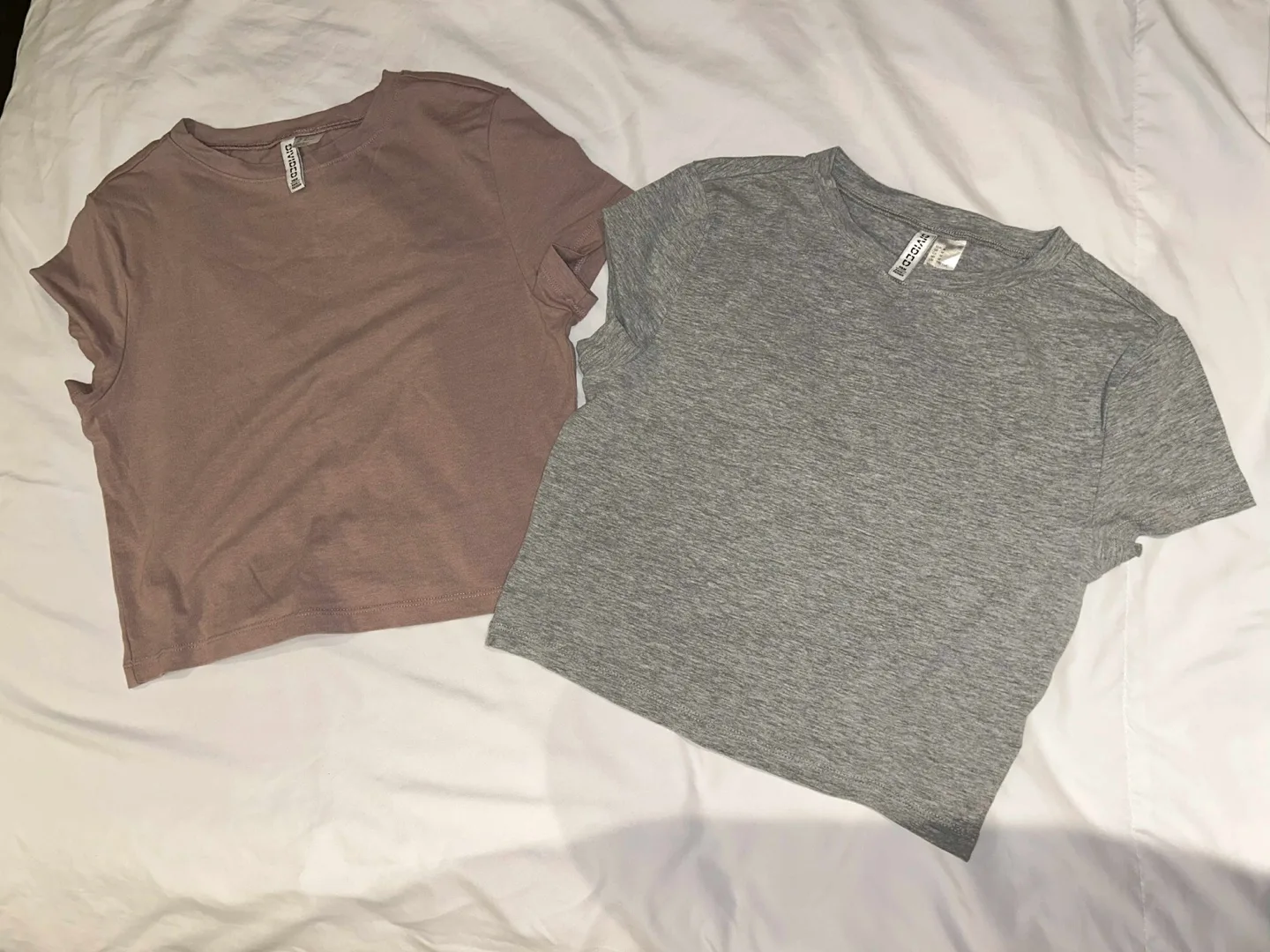 H&M Divided T-Shirts - Size M thumbnail