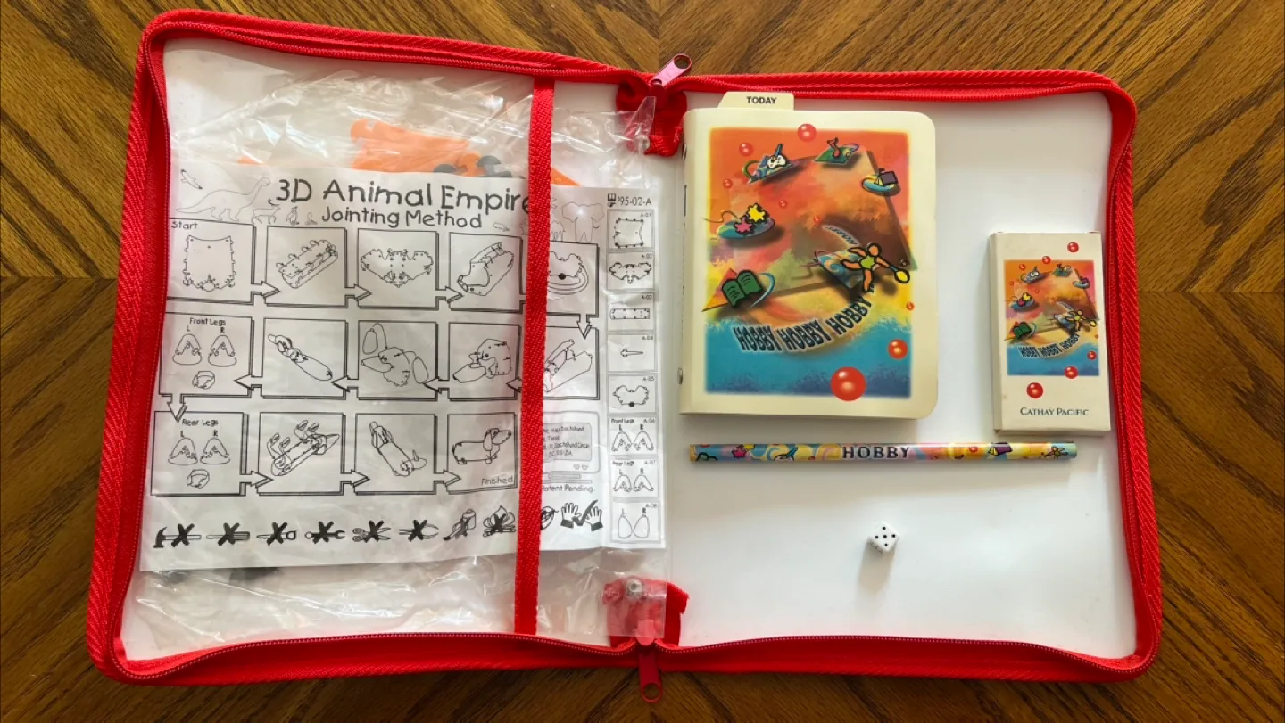 Cathay Pacific Kids’ Activity Binder - Brand new image indicator(7)