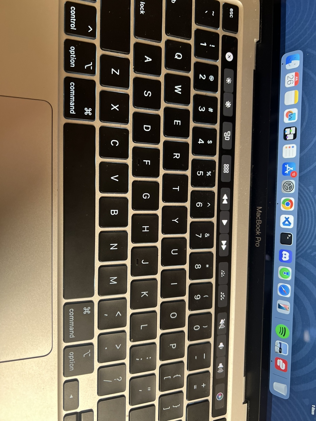 MacBook Pro M2 2022 - photo 3