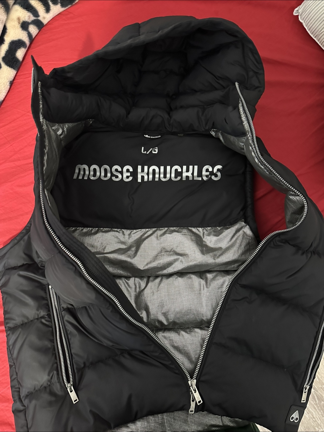 Moose Knuckles Black Vest - Size L/G - photo 2