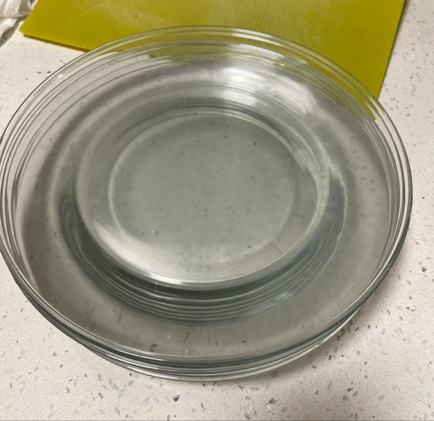 🎉MOVING SALE🎉8 for $5🎉Clear Glass Dinner Plates thumbnail