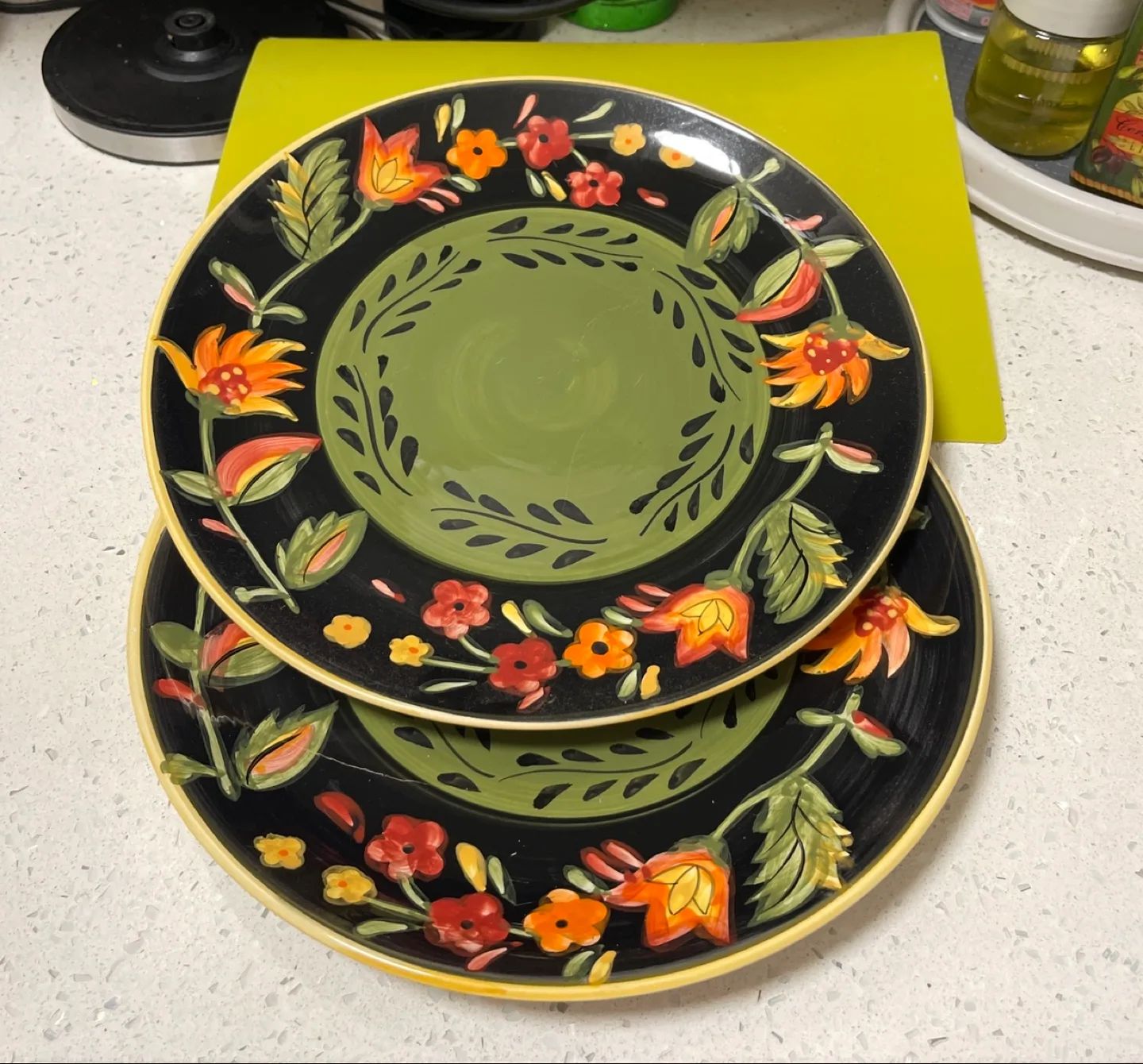 🎉MOVING SALE🎉2 for $4🎉Fifth Arabian Flower Plates thumbnail