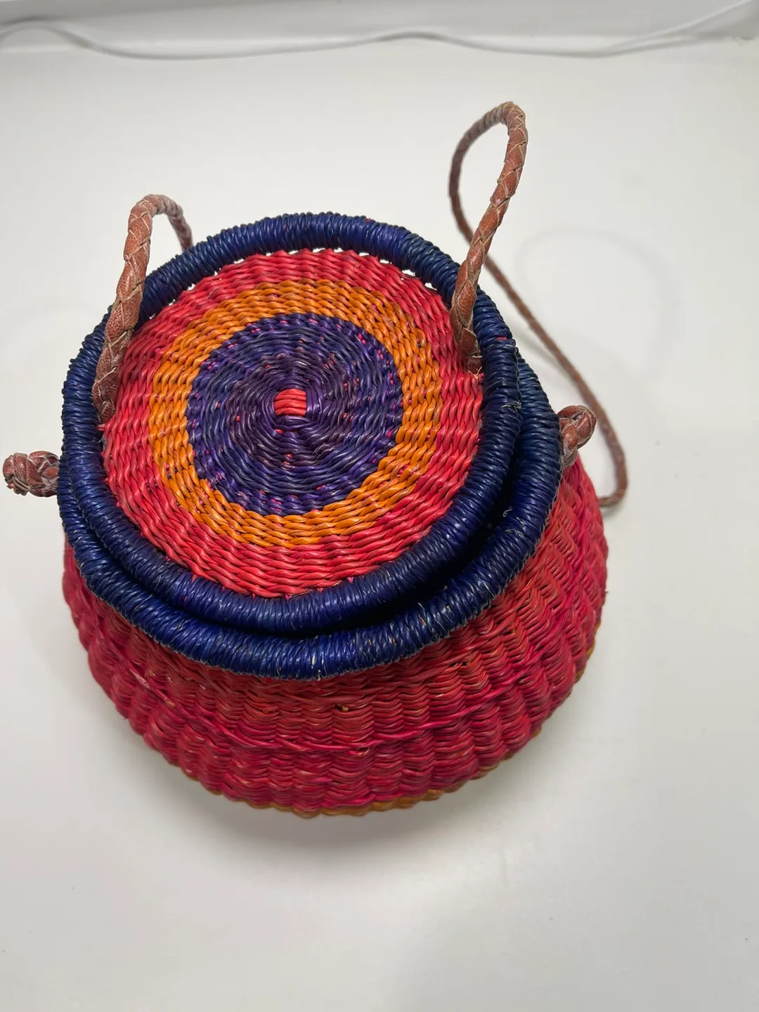 Handwoven Bolga Basket with Lid image indicator(2)
