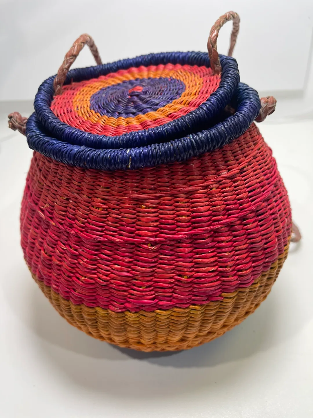 Handwoven Bolga Basket with Lid thumbnail