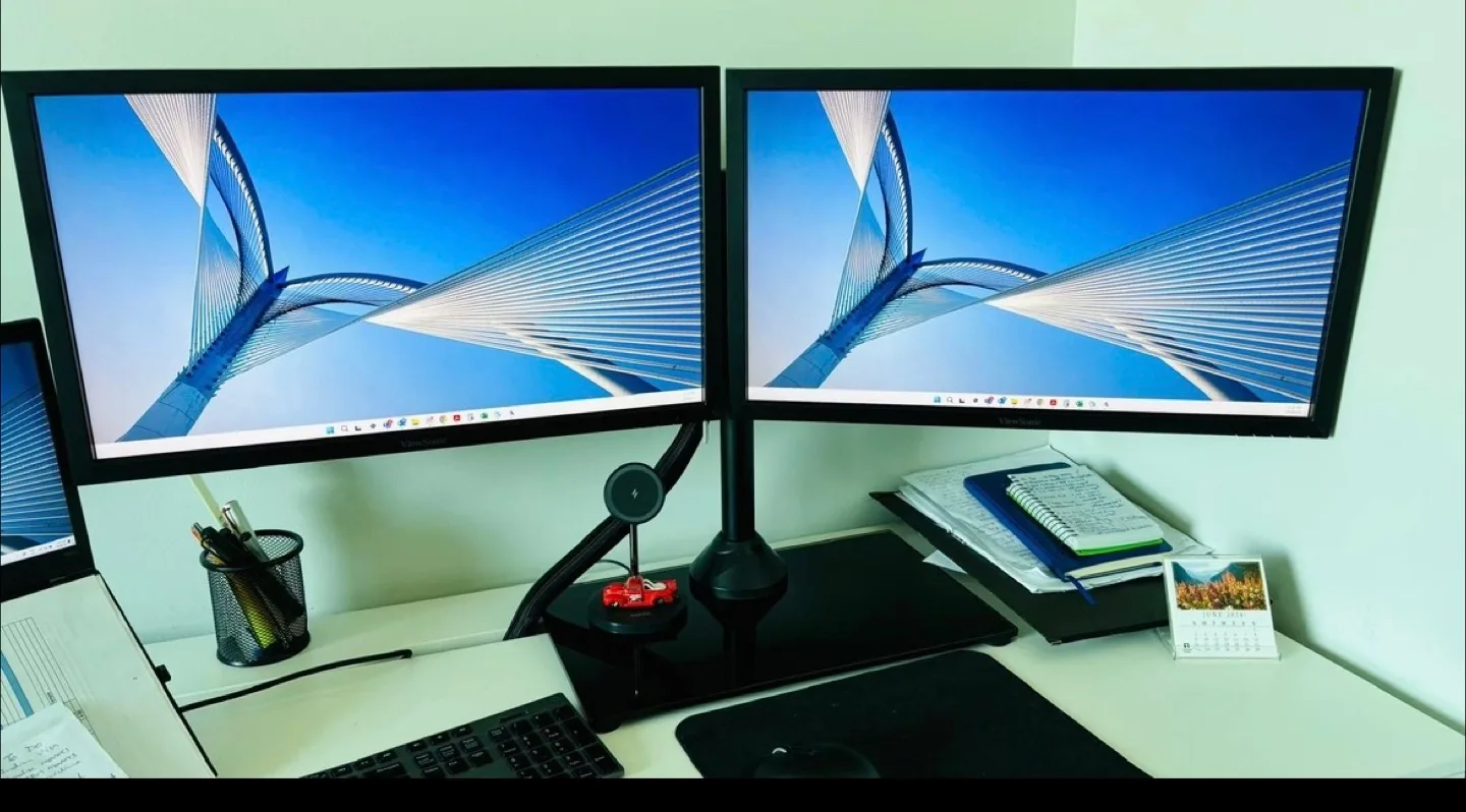 2 viewsonic 24 in monitors with stand (vivo) thumbnail