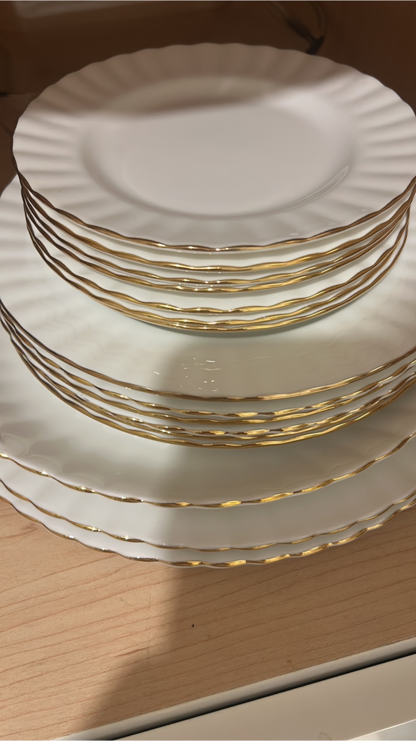 Royal Albert Val D'or Bone China Plate - photo 2
