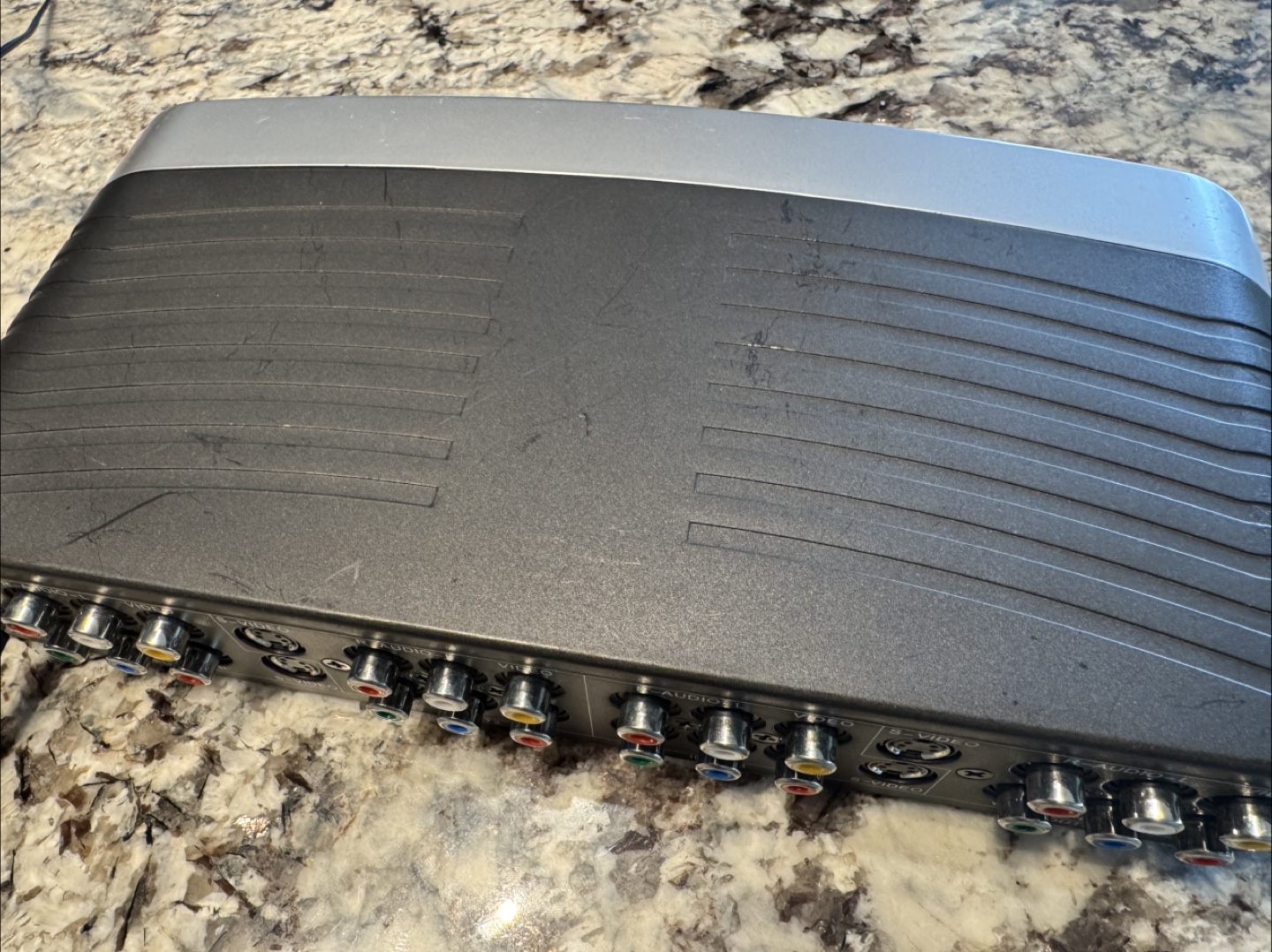Philips 4-Way Automatic Audio/Video Component Switcher - photo 3