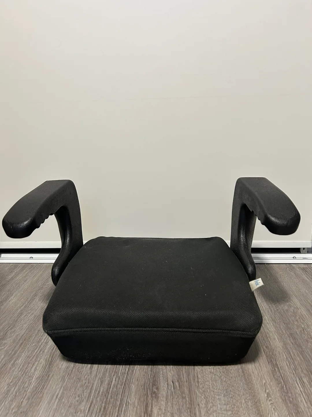 Clek Booster Seat - Black thumbnail