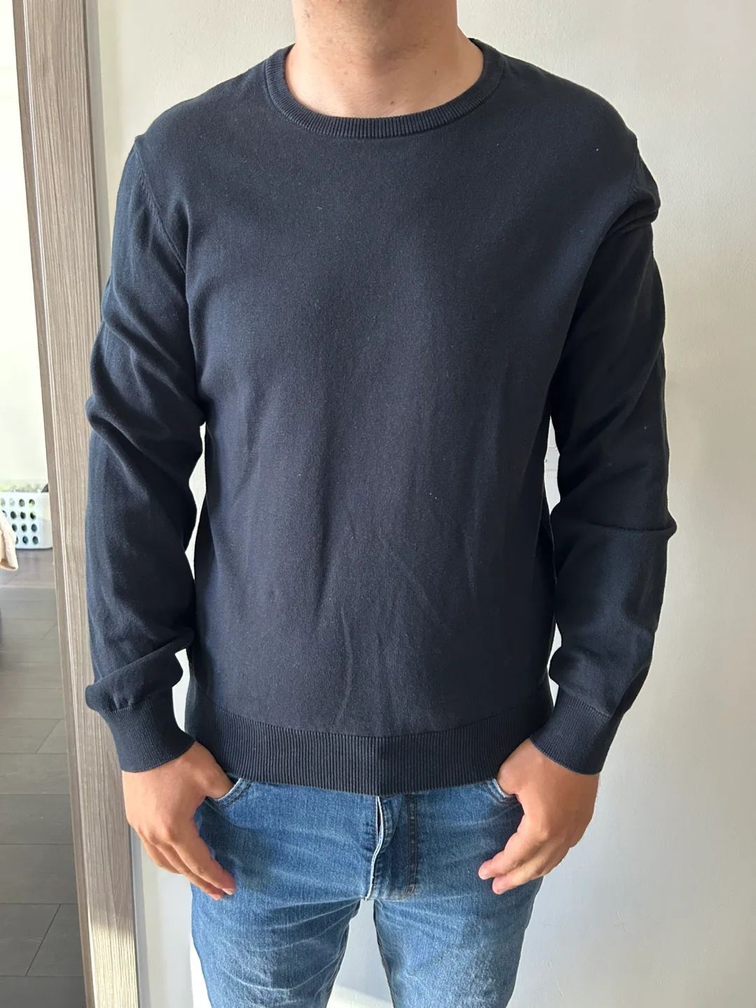 Men’s clothes : sweater thumbnail