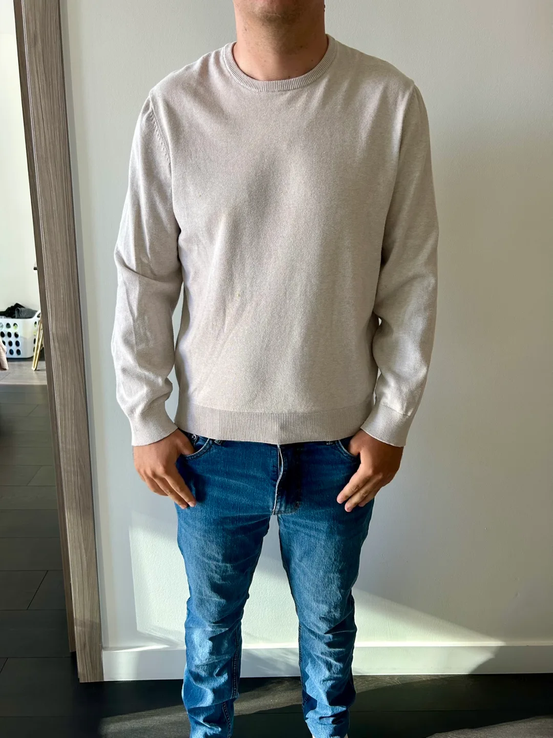 Men’s clothes : sweater thumbnail