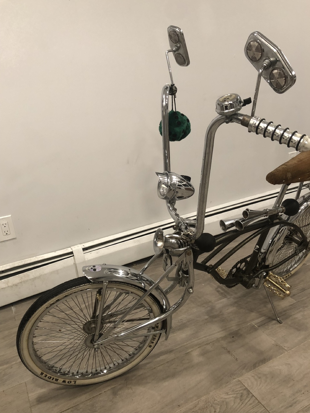 Schwinn lowrider bike - photo 3