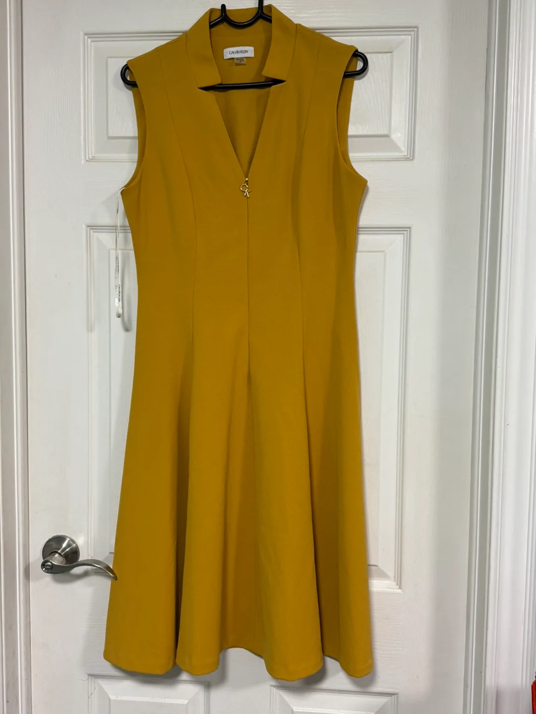 New Calvin Klein Sleeveless Dress - Size 8 thumbnail
