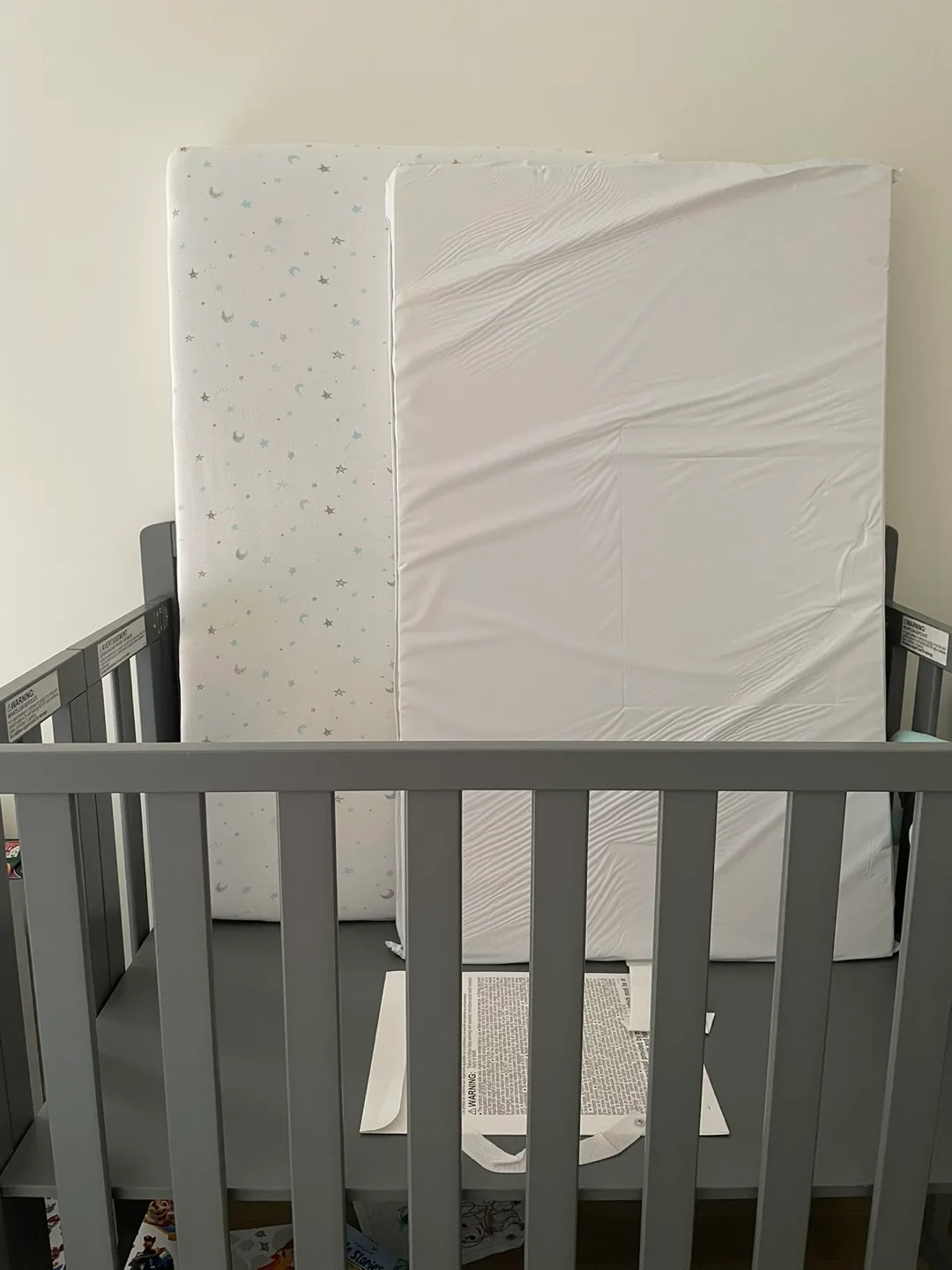 Mini Crib + Mattress image indicator(3)
