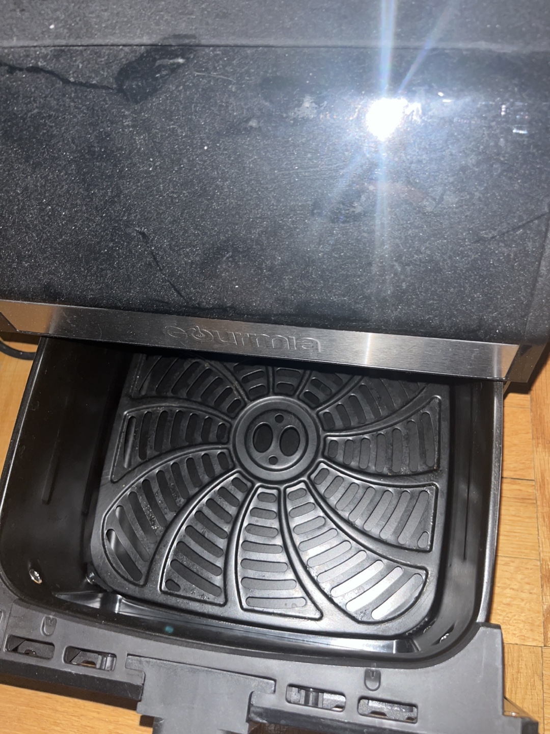 Gourmia 7.6L Digital Air Fryer - Like New! - photo 3