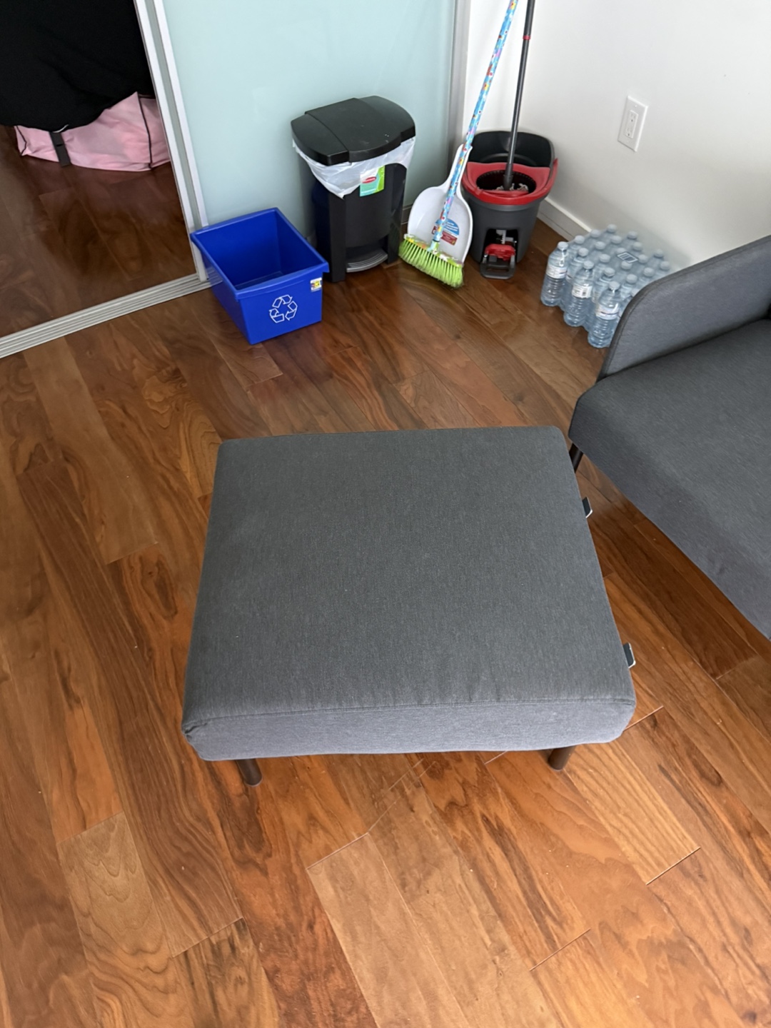 3 seater couch - photo 5