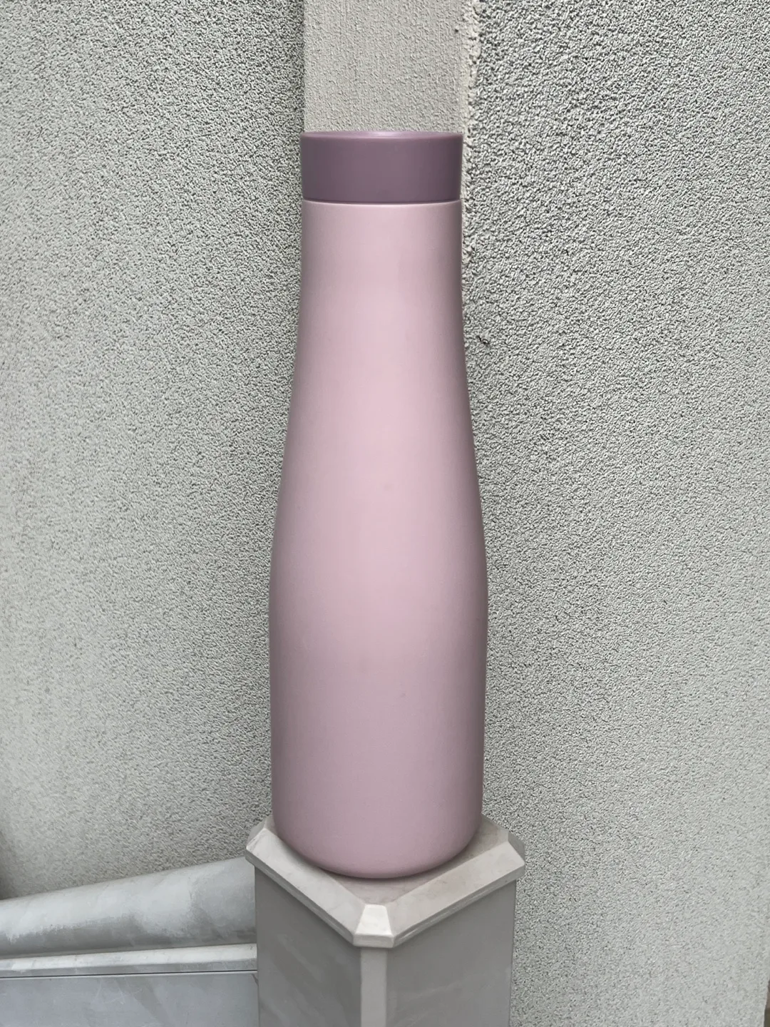 Lululemon Stay Hot Keep Cold Bottle 16oz Pink thumbnail