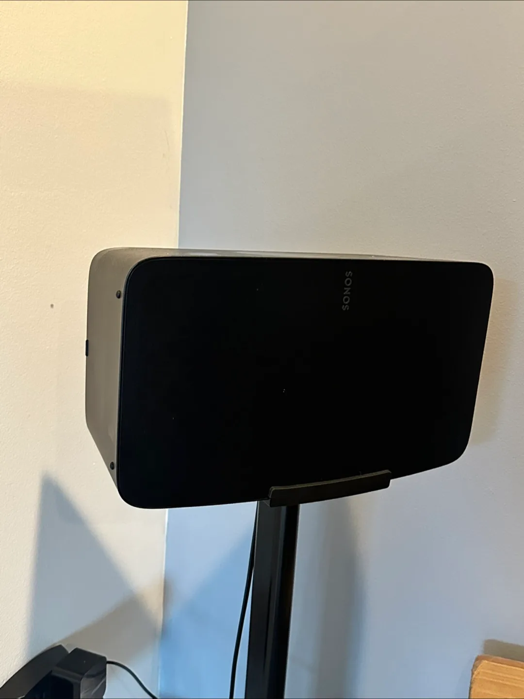 Sonos FIVE  Gen 3 + Sonos Stand thumbnail