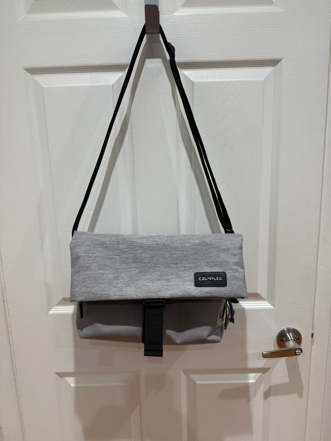 Laptop bag thumbnail