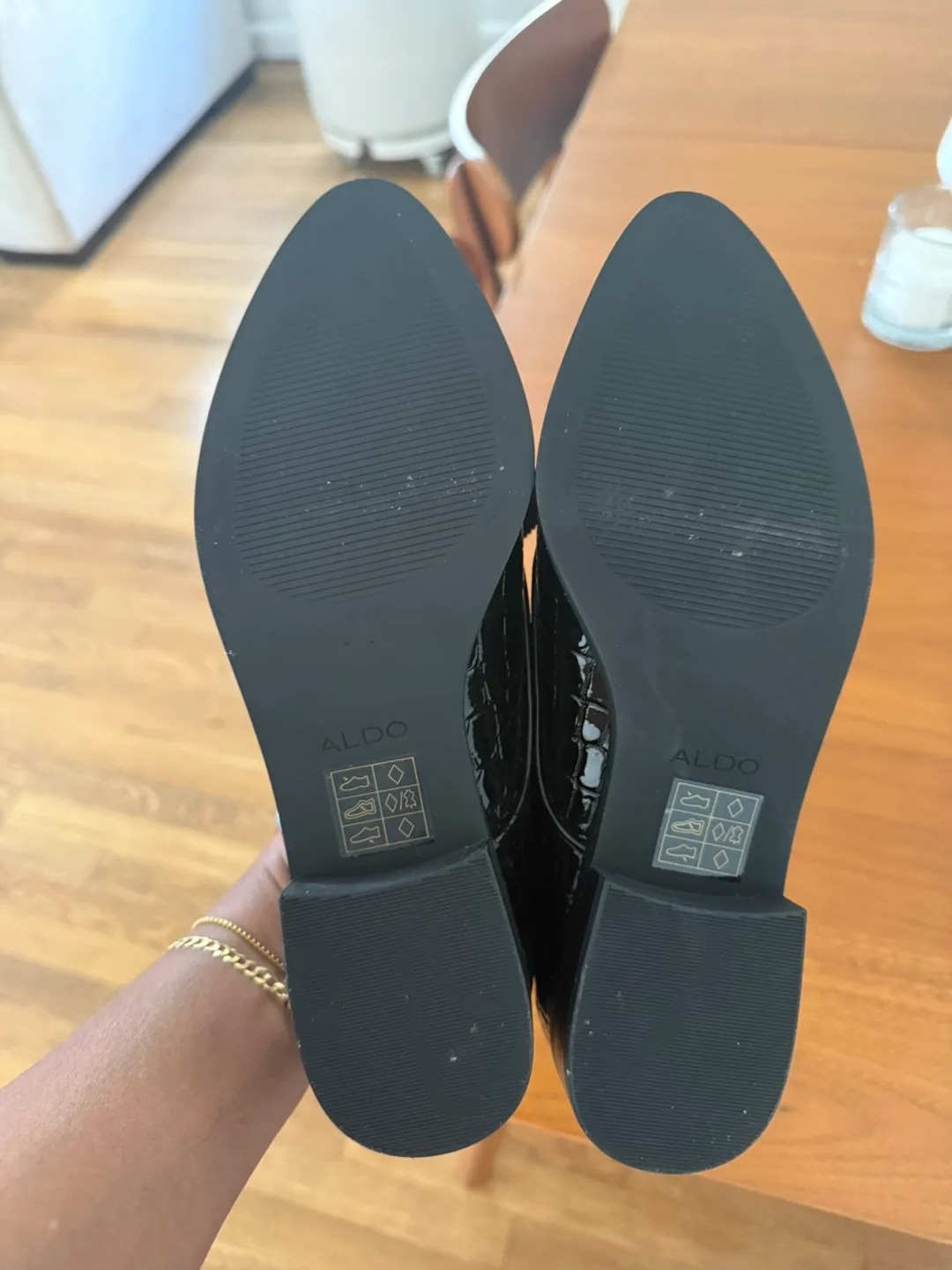 ALDO Black Oxford Shoes image indicator(5)