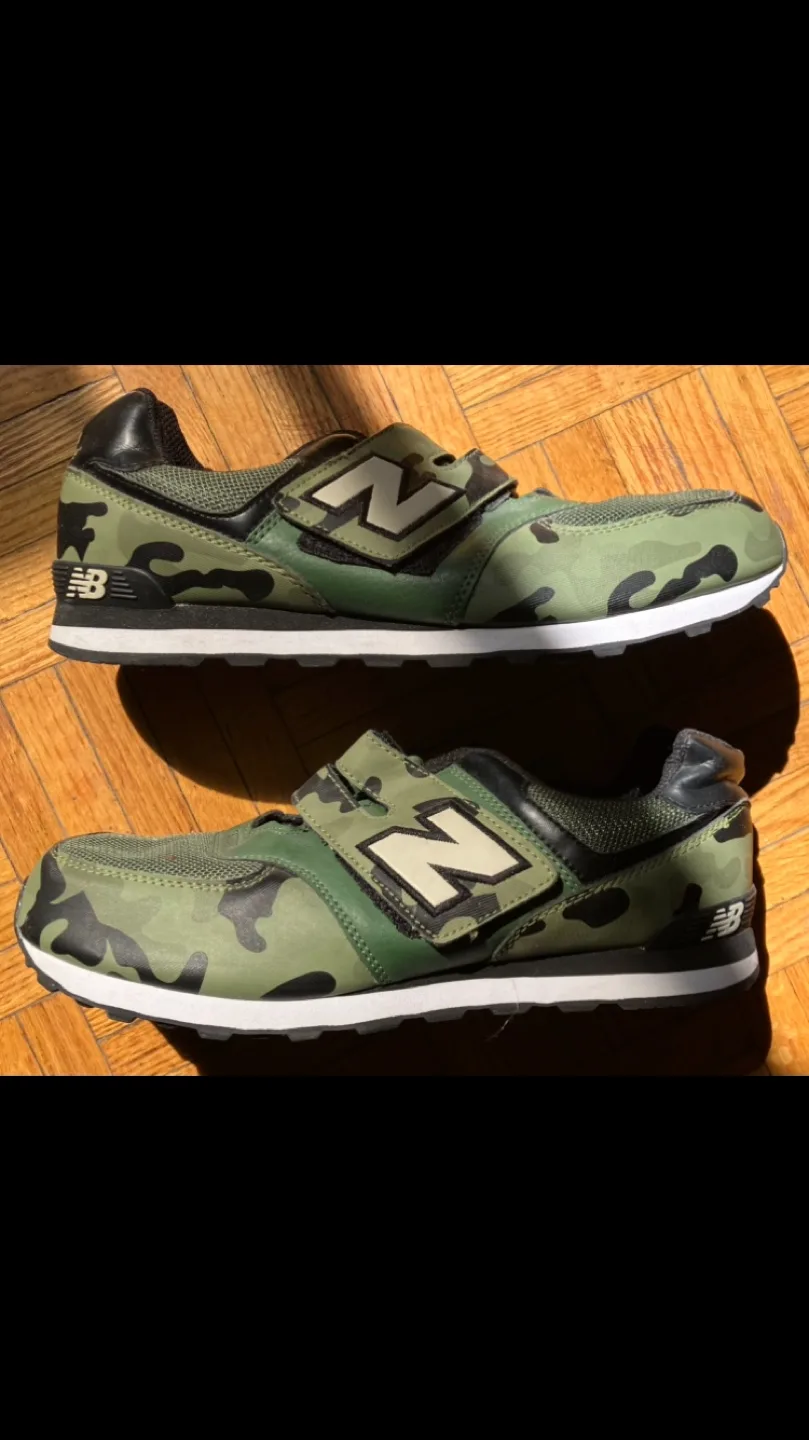 New Balance 574 V1 Camo Sneakers Boys size 7/Womens 8.5-9 👟💚🖤🤎 thumbnail