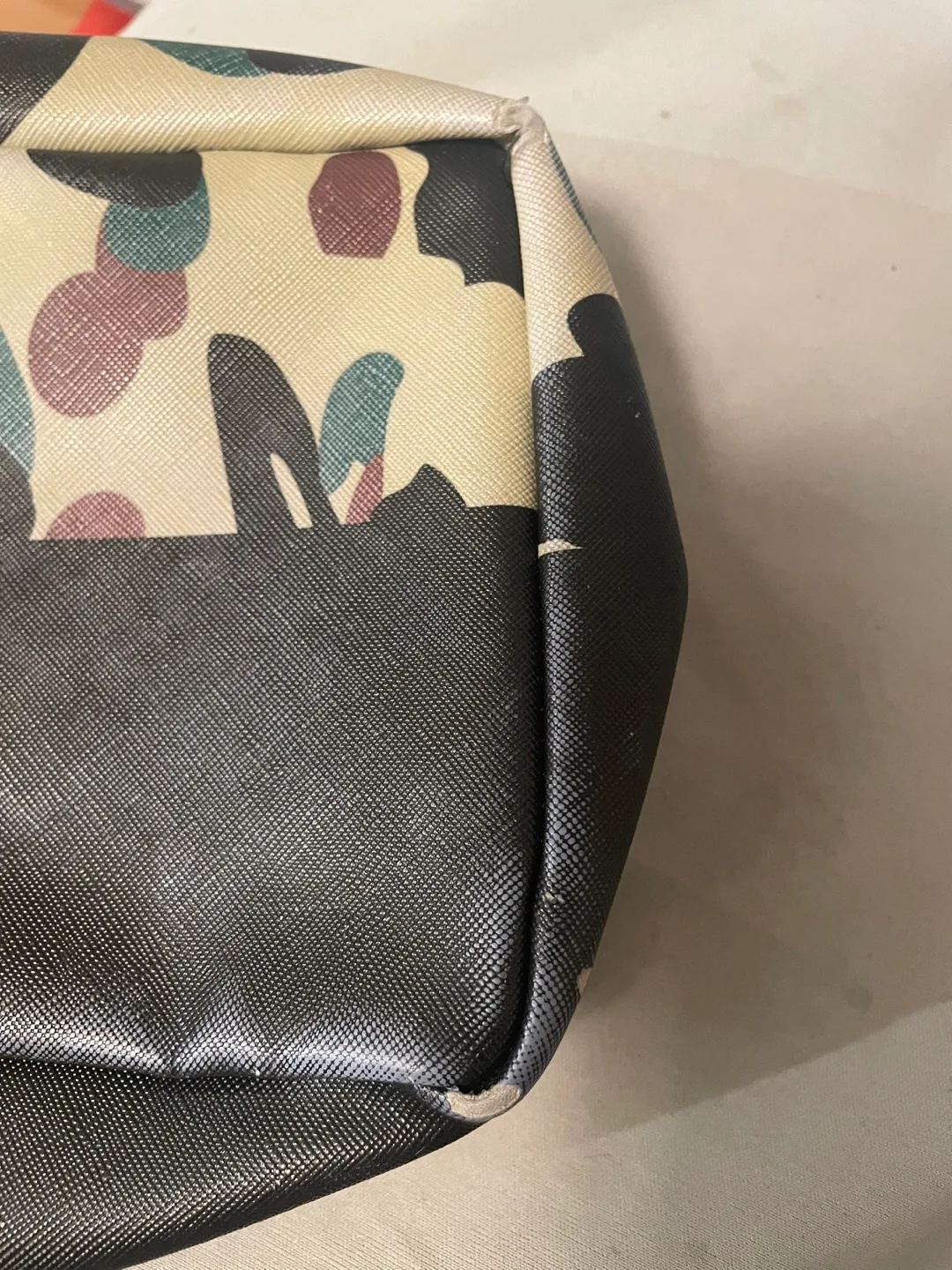 BAPE Camo Shark Shoulder Bag image indicator(2)