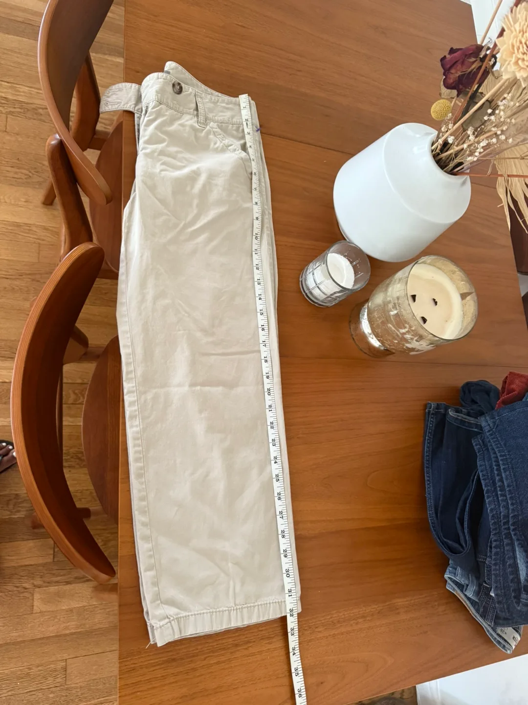 Ann Taylor crop Beige Pants - Size 0 image indicator(6)