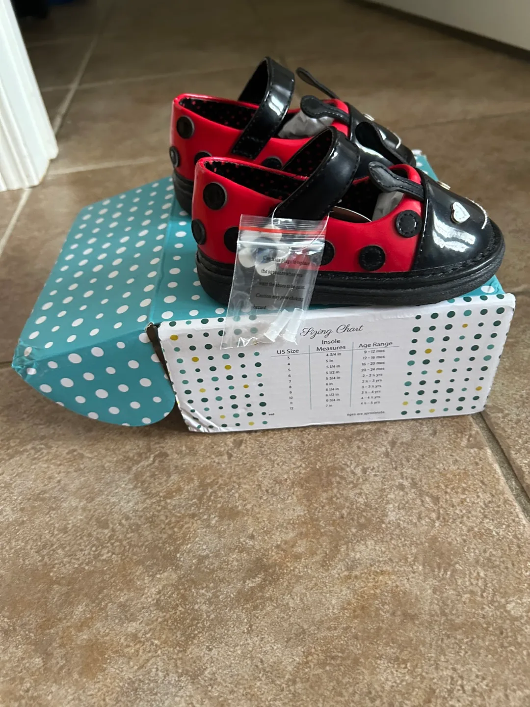 Wee Squeak Lily the Ladybug Shoes - Size 6W image indicator(3)