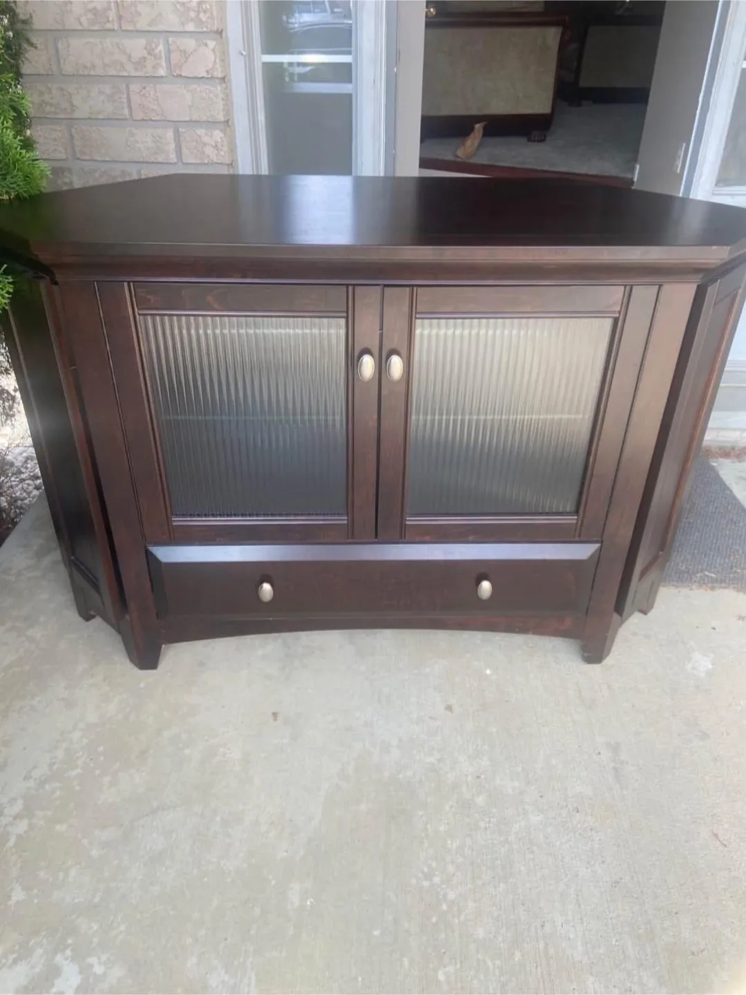 Buhler Furniture Corner TV Stand thumbnail