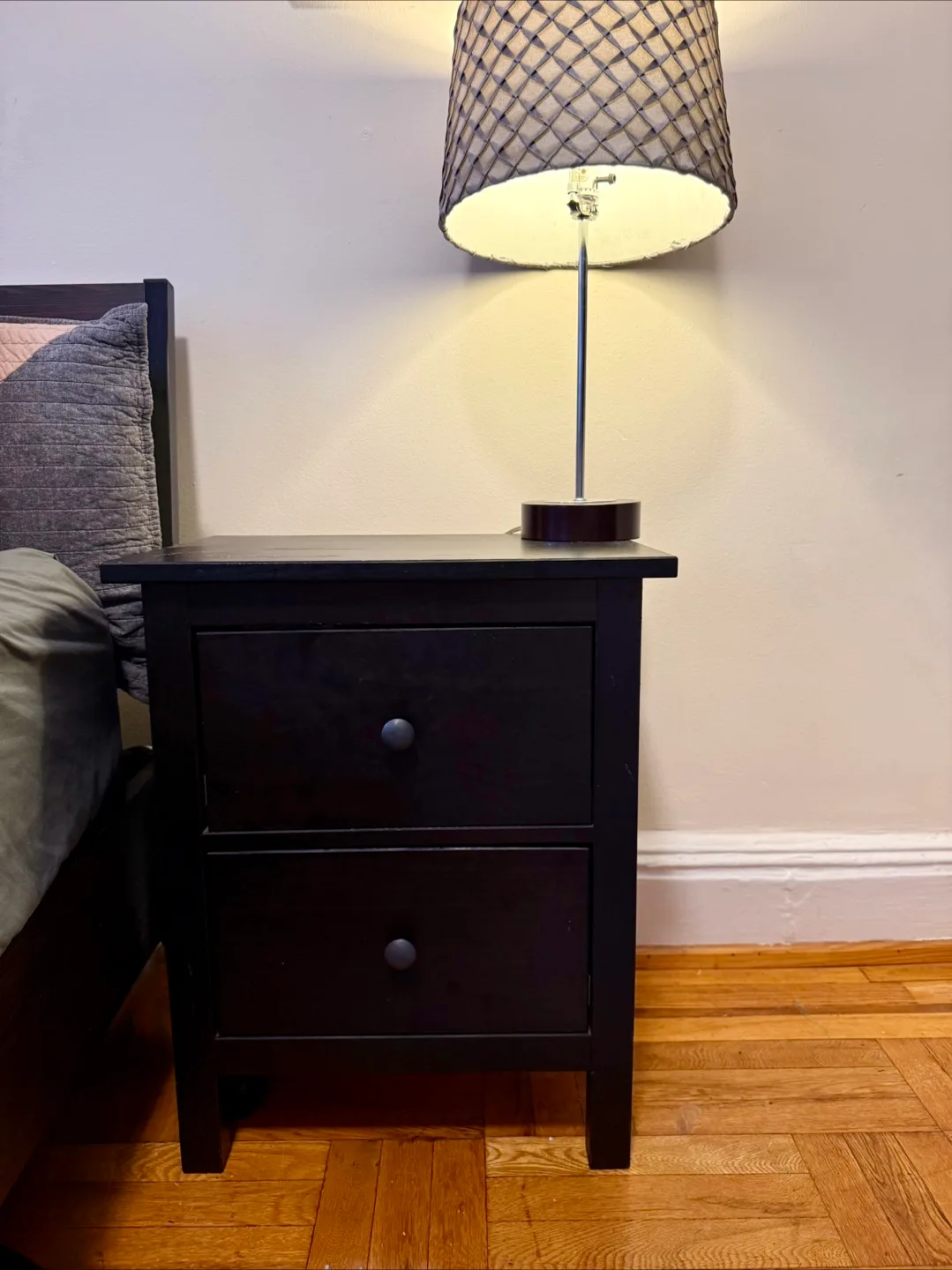 Nightstand with Lamp thumbnail