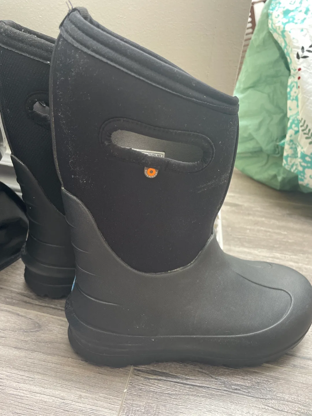 Bogs K Neo Classic Solid Boots - Youth Size 3 thumbnail