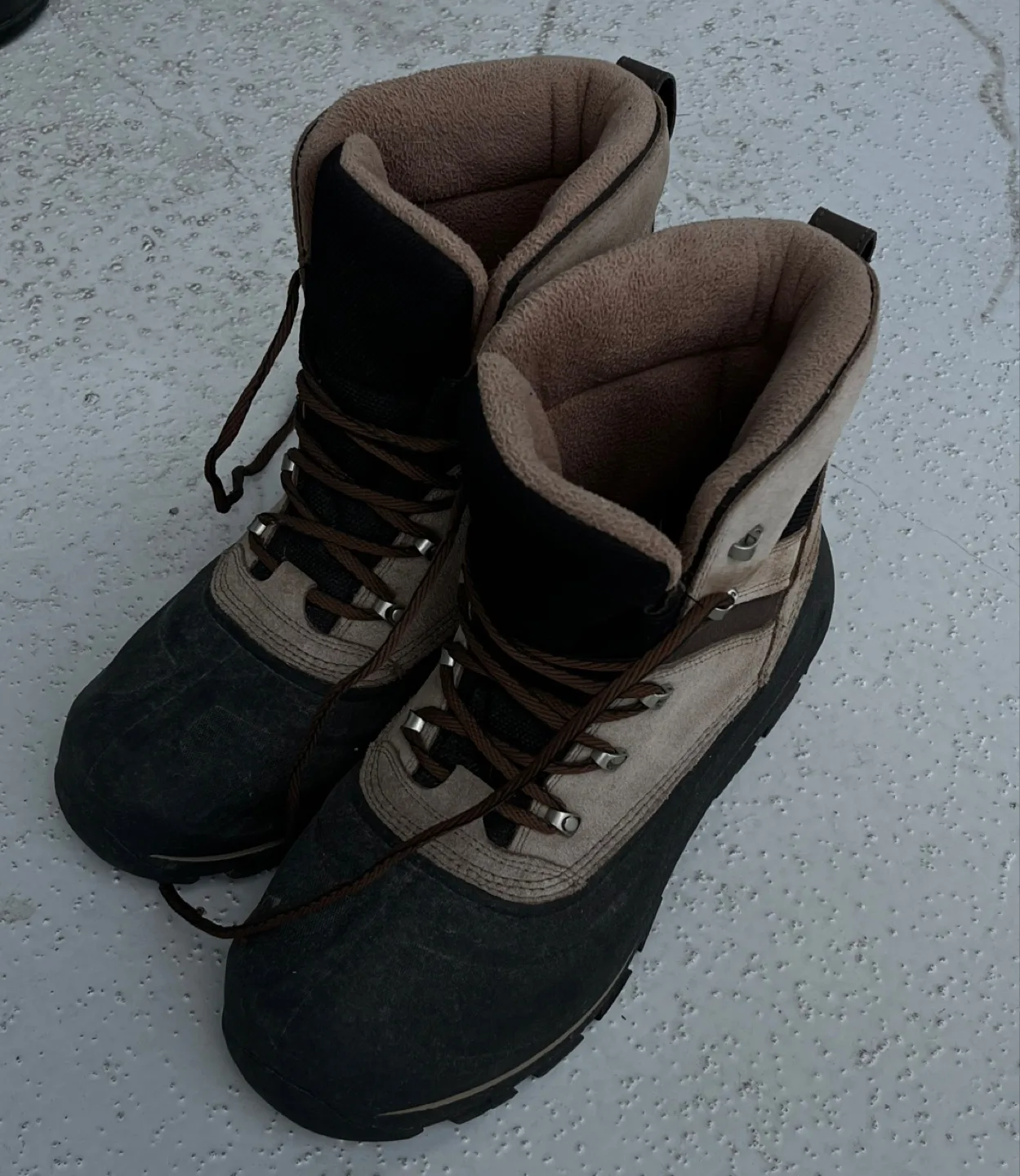 Sorel Waterproof Men's Snow Boots - Size 12 thumbnail