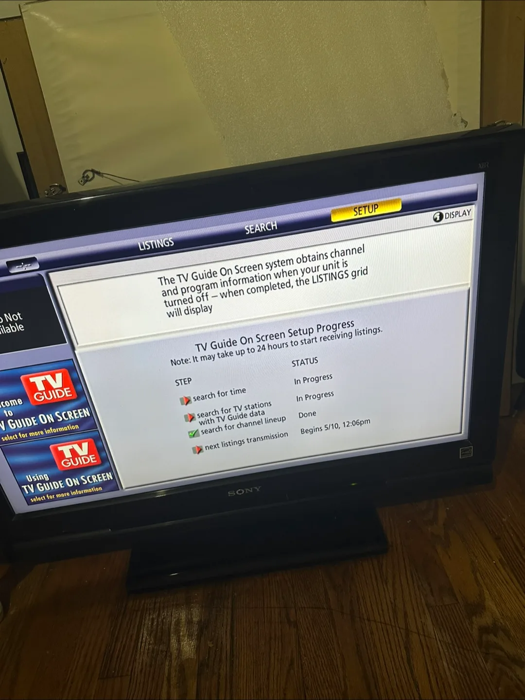 Sony Bravia 32" LCD Digital Colour TV image indicator(2)