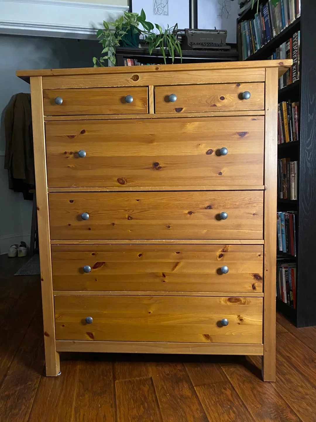 FREE DELIVERY: Large Pine Dresser $170 (HRM) thumbnail