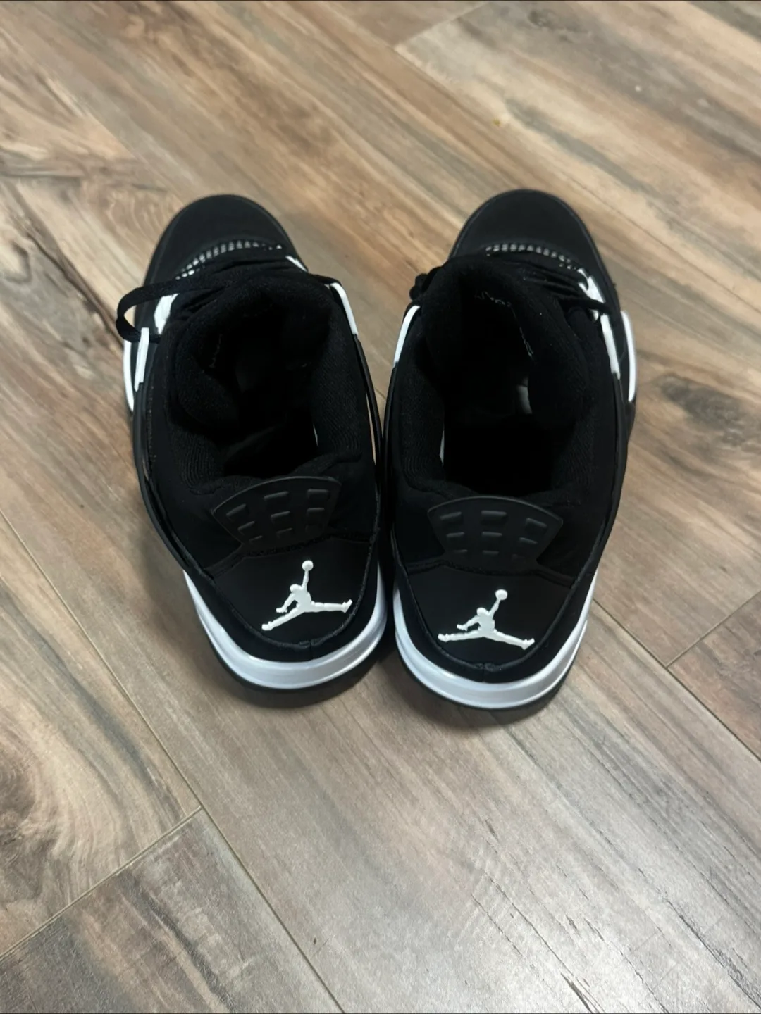 Air Jordan 4 Retro Black Cat Shoes image indicator(7)