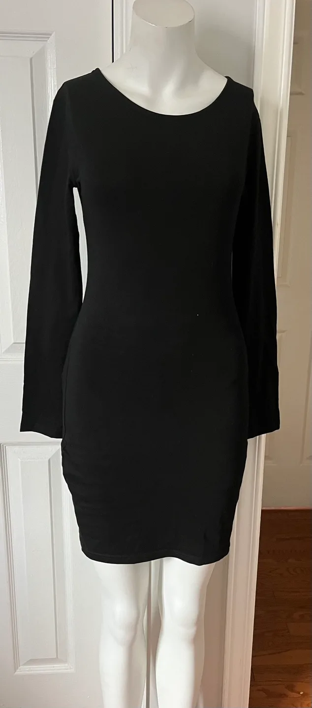 Queen.M Black Long Sleeve Mini Dress image indicator(6)