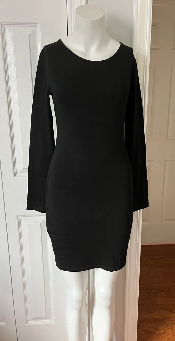Queen.M Black Long Sleeve Mini Dress image indicator(8)