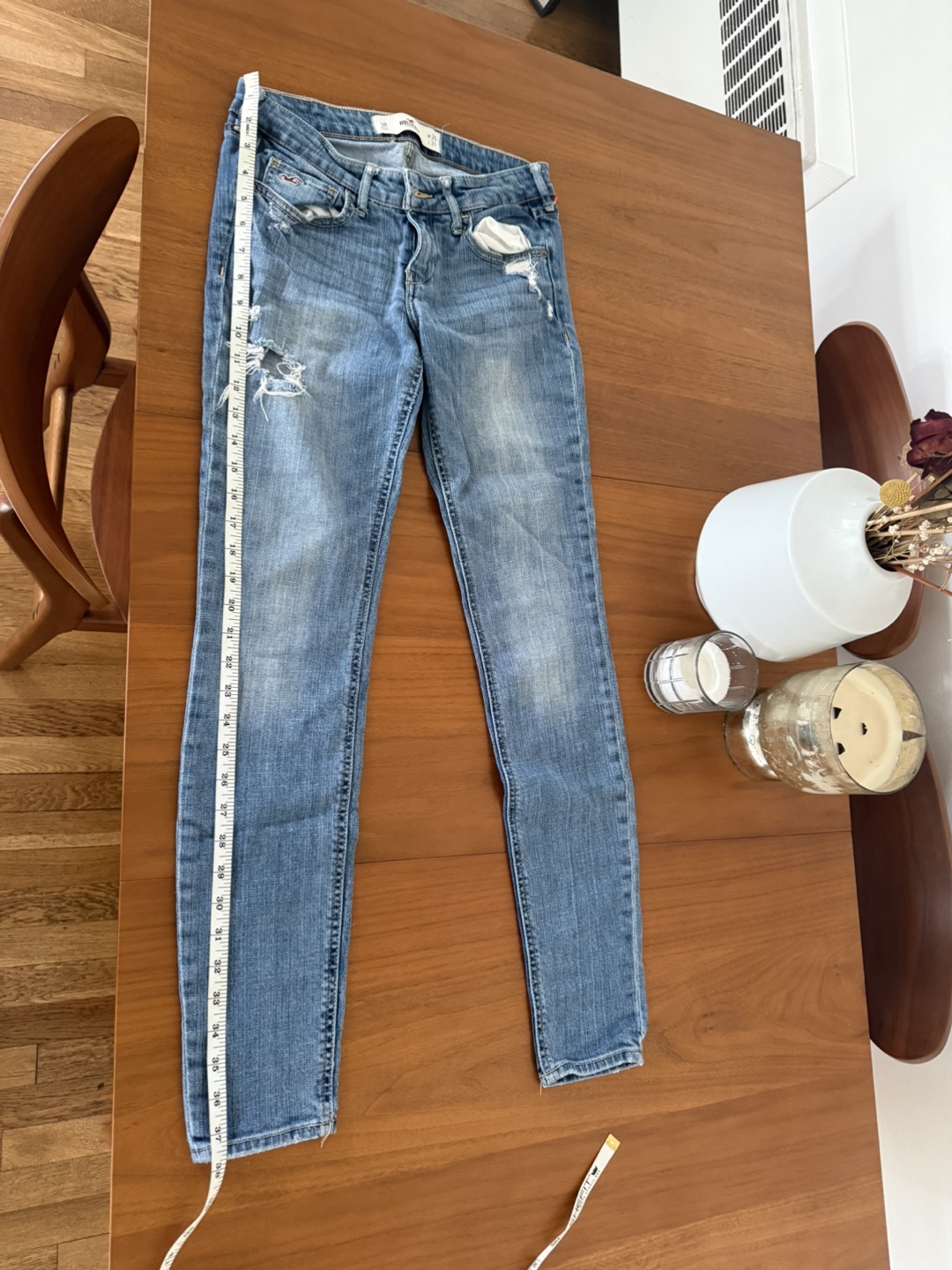Hollister Jeans Size 26/31
